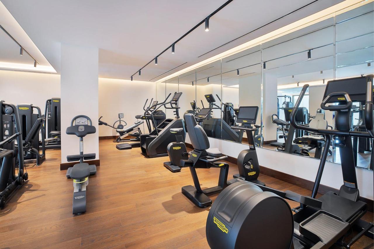 Hotel The Ritz-Carlton, Ammán Exteriér fotografie The gym at the hotel