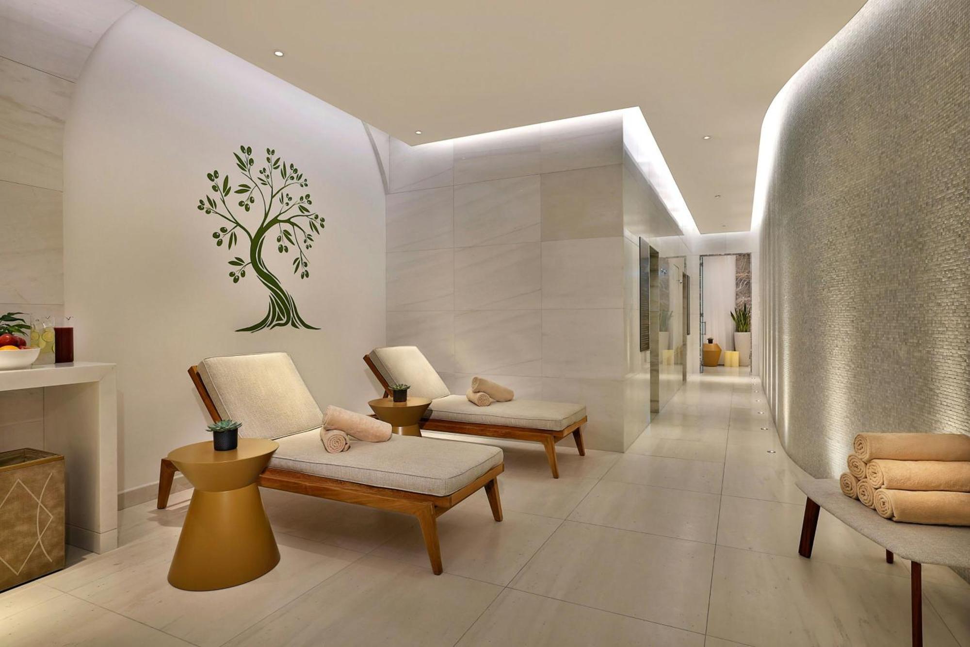 Hotel The Ritz-Carlton, Ammán Exteriér fotografie Spa at The Westin