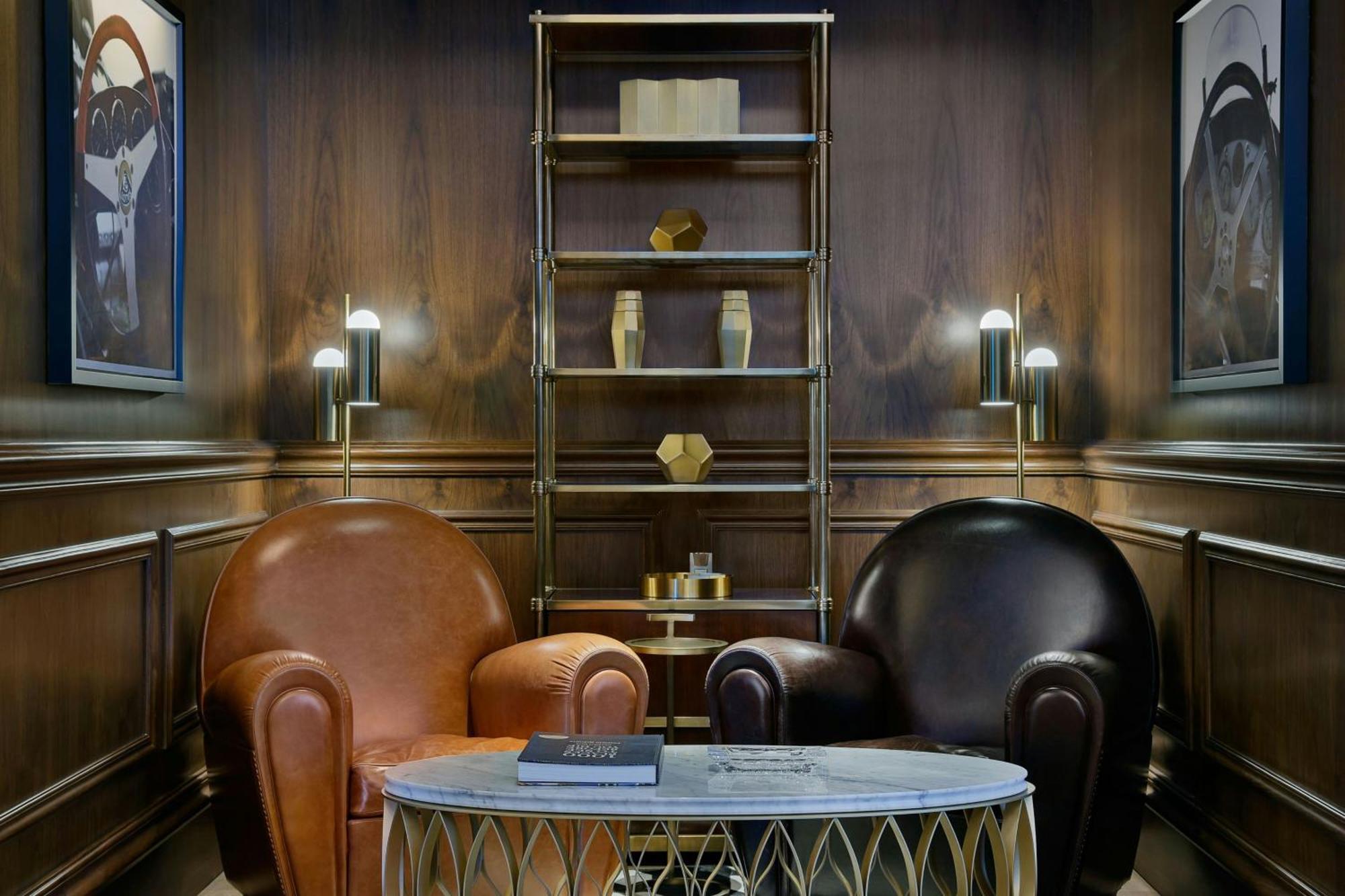Hotel The Ritz-Carlton, Ammán Exteriér fotografie The Library at The Ivy