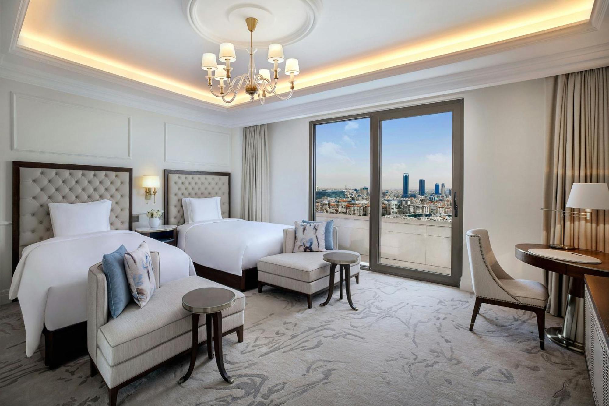 Hotel The Ritz-Carlton, Ammán Exteriér fotografie Deluxe Suite