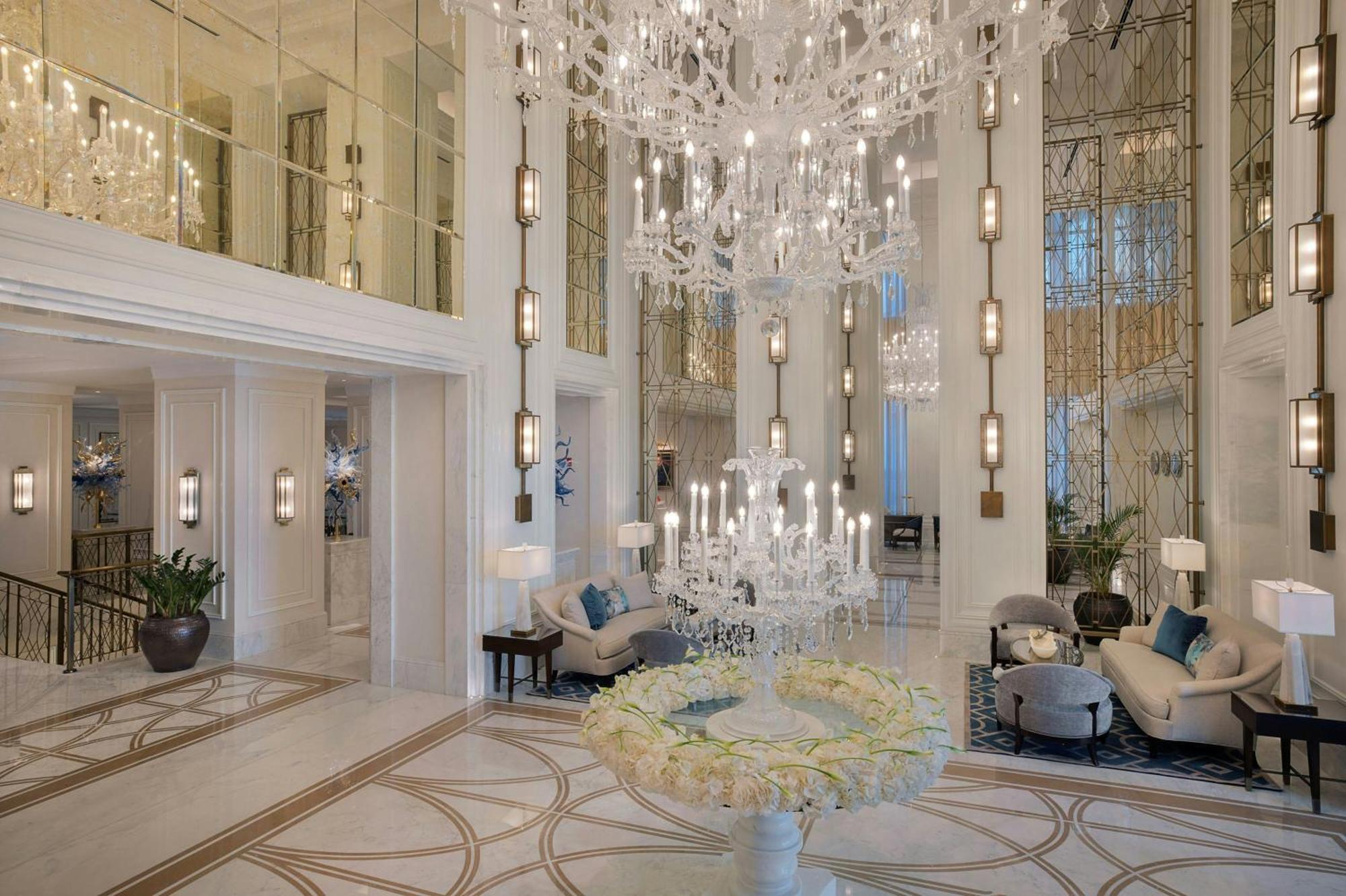 Hotel The Ritz-Carlton, Ammán Exteriér fotografie The lobby of the Ritz-Carlton, DIFC